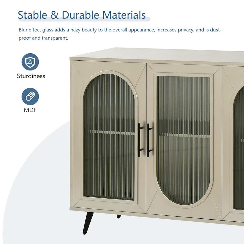 Meuble de rangement de style vintage avec porte vitrée et pieds dorés