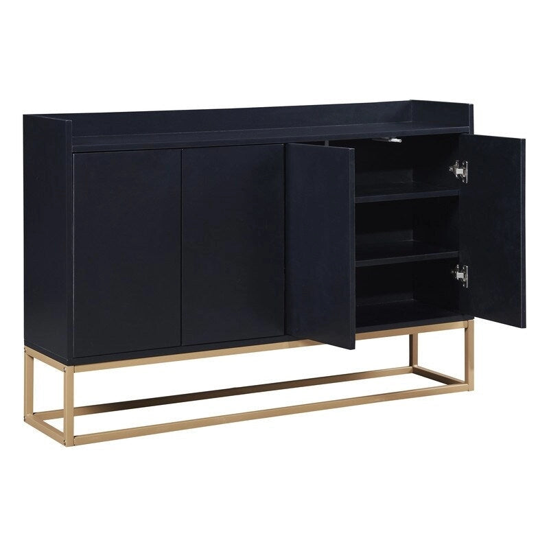 Buffet de 119 cm avec pieds dorés, système d'ouverture par pression, barrière de protection sur le plateau et 4 portes sans poignée