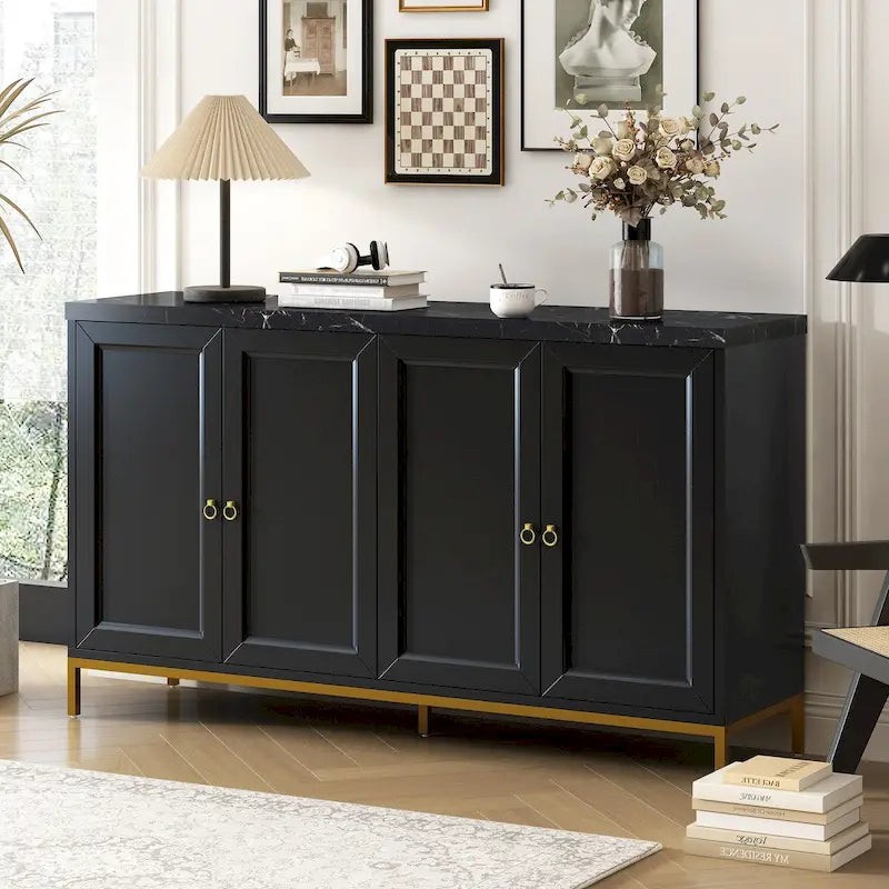 Buffet moderne 4 portes avec plateau en faux marbre, portes rainurées sculptées et pieds en métal